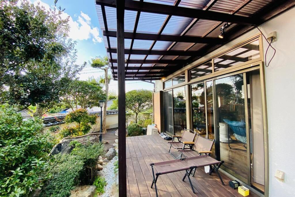 Villa 48坪！道後温泉付近駐車場有り清潔さと設備の充実さが高評価 大切な家族仲間と広々とくつろげます Matsuyama  Exterior foto
